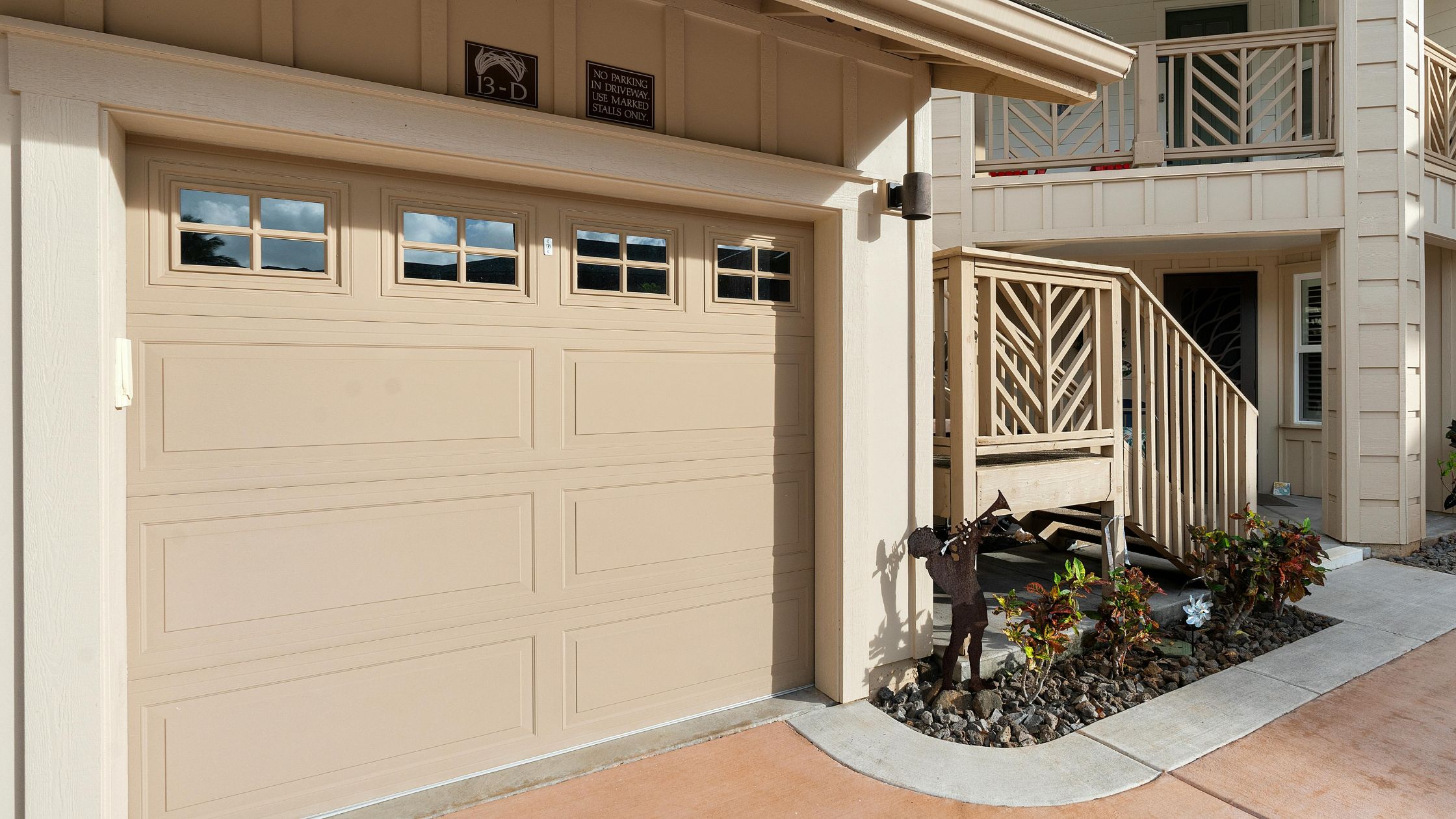 The Garage Door Authority office and team in Gulfport, MS